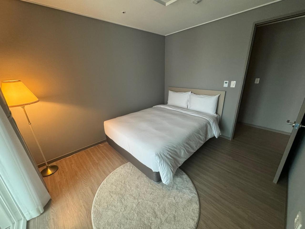 Sollago Myeongdong Hotel & Residence Seúl Exterior foto