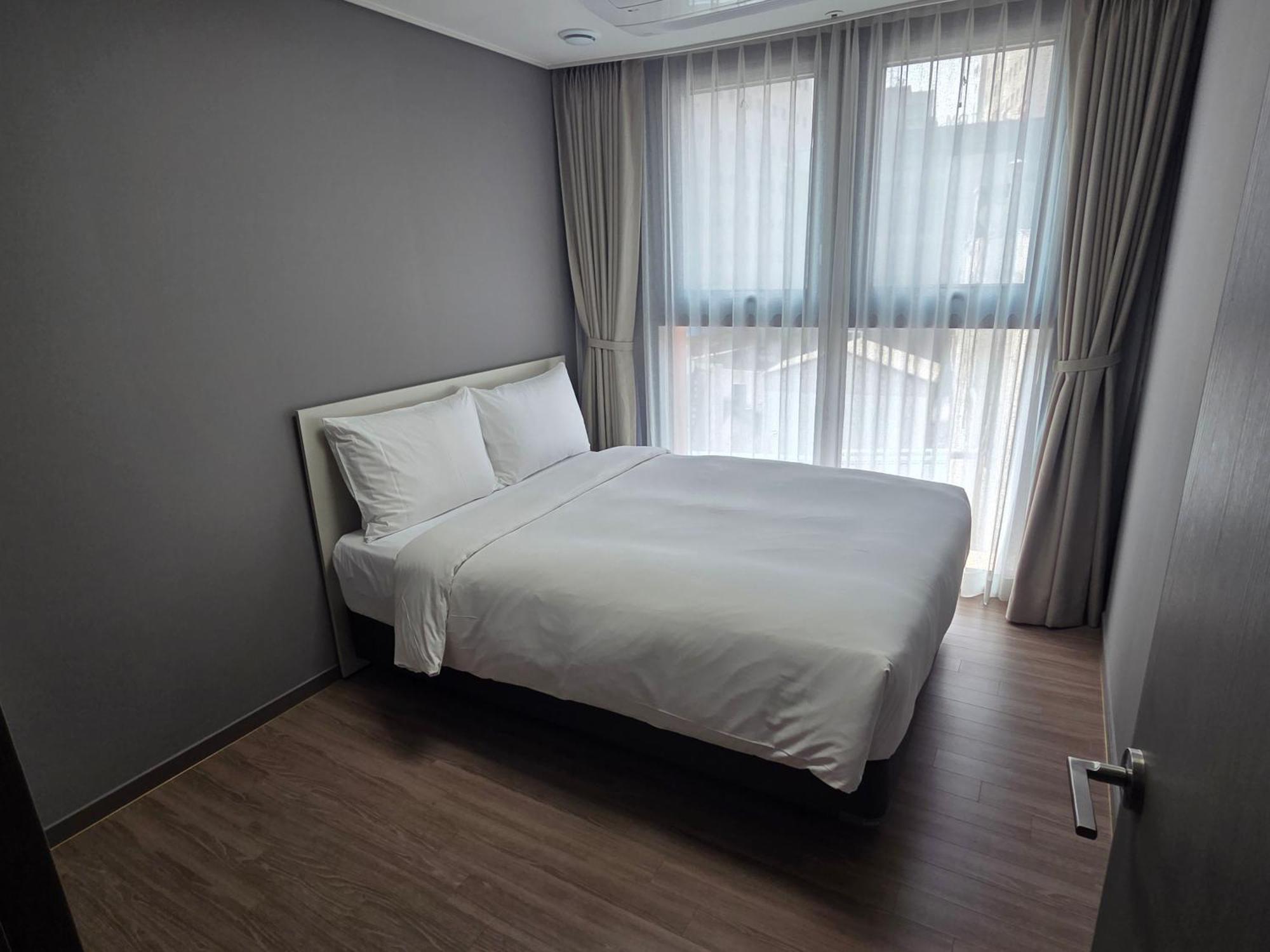 Sollago Myeongdong Hotel & Residence Seúl Exterior foto